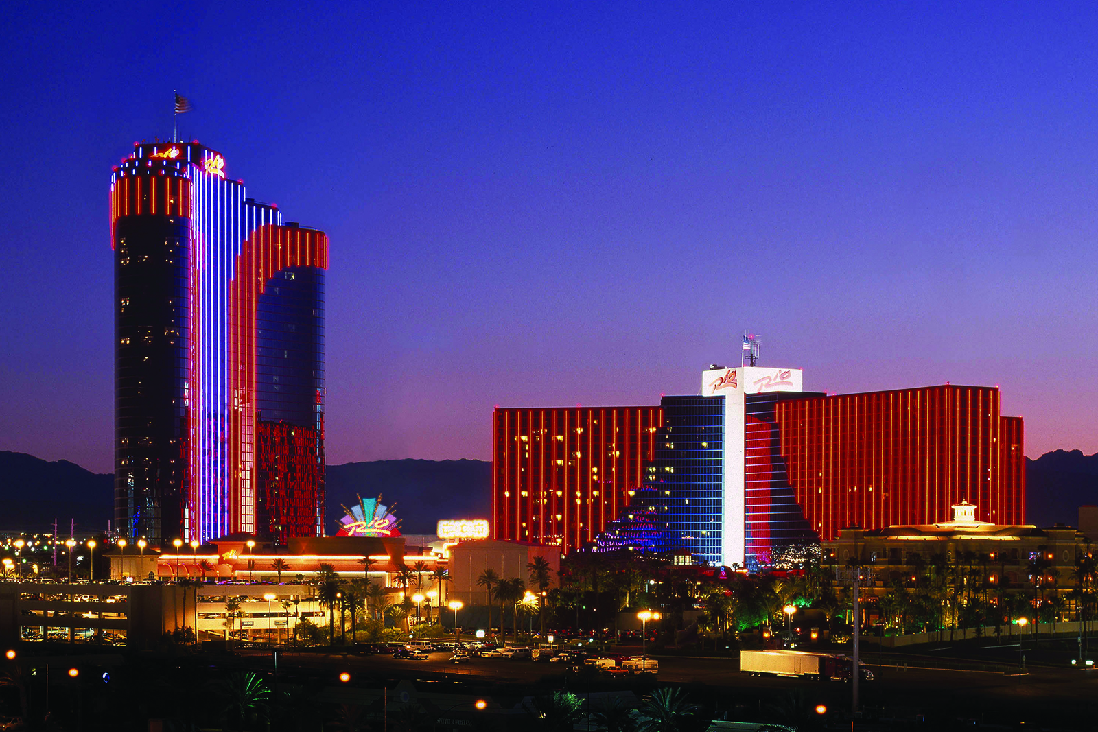 Rio All Suite Hotel  casino, buffet, zipline, shows, and restaurants. Located in Las Vegas, NV.