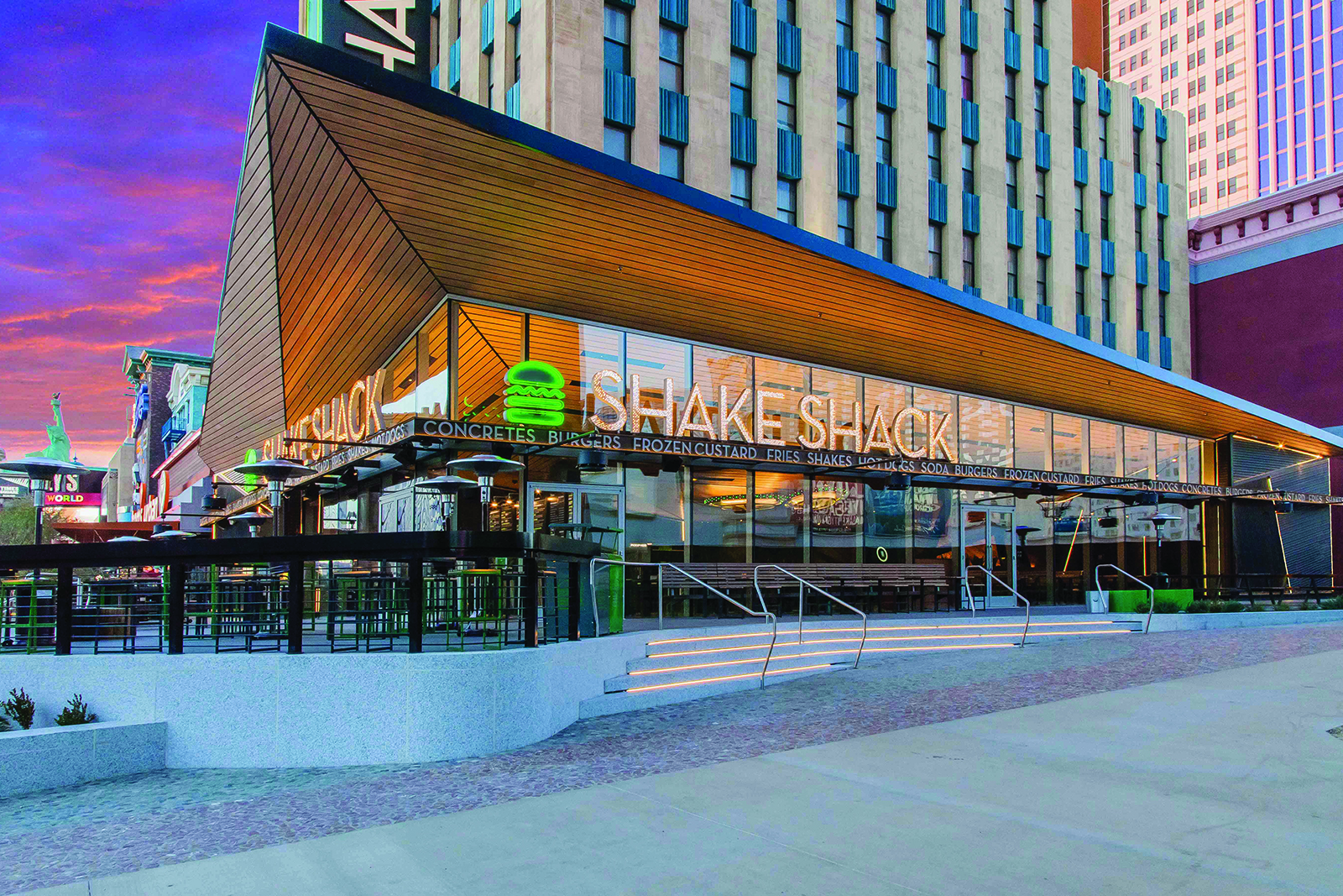 Shake Shack menu, prices, hours, and secret menu.  Located at The Park at MGM. Las Vegas, NV